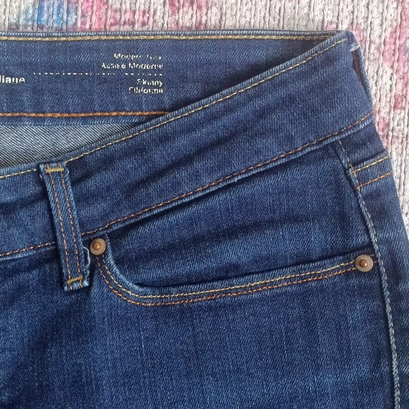 Levi's Demi Curve Skinny Jeans - Picture 5 of 14